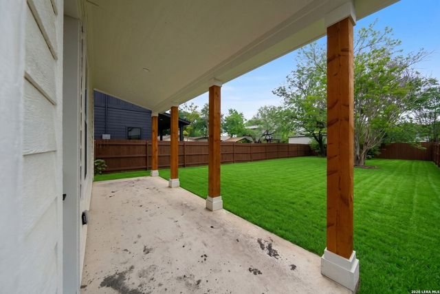 114 San Antonio Blvd, San Antonio, TX 78201