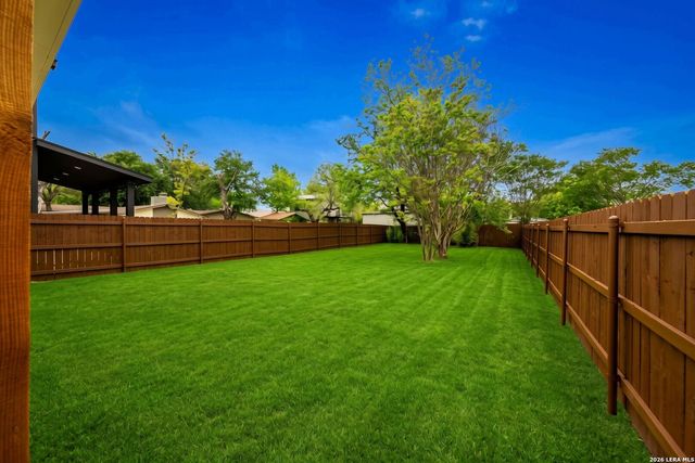 114 San Antonio Blvd, San Antonio, TX 78201