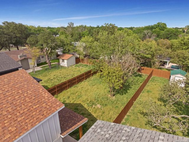 114 San Antonio Blvd, San Antonio, TX 78201