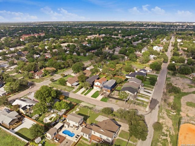 114 San Antonio Blvd, San Antonio, TX 78201