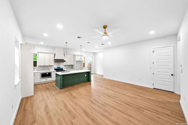 114 San Antonio Blvd, San Antonio, TX 78201
