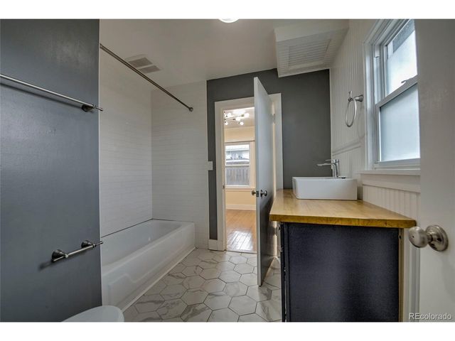 124 W 17th St, Leadville, CO 80461