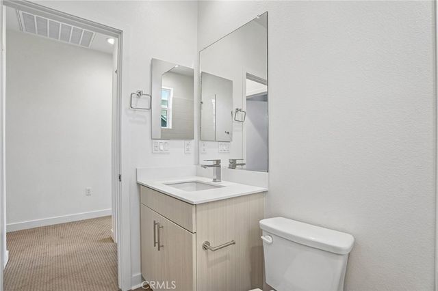 965 W Dhalia Street, Compton, CA 90220