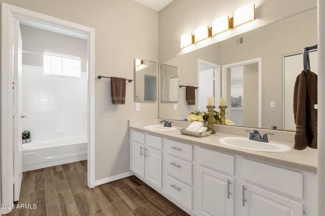 13700 N FOUNTAIN HILLS Boulevard 301, Fountain Hills, AZ 85268