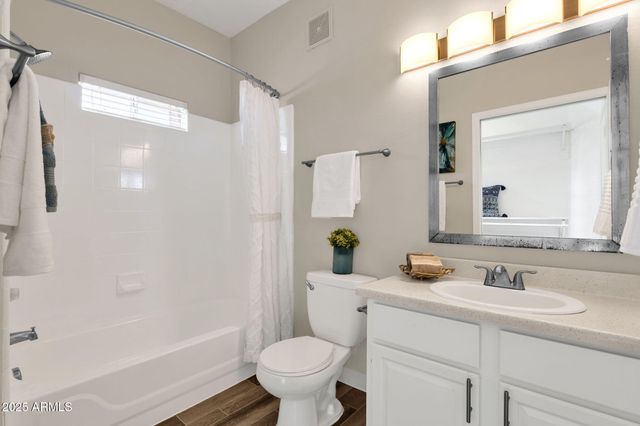 13700 N FOUNTAIN HILLS Boulevard 301, Fountain Hills, AZ 85268