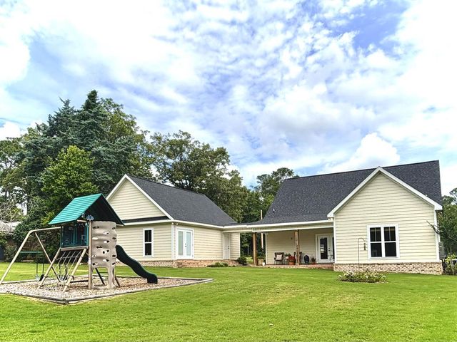 2110 Brookhill Rd, Dothan, AL 36301