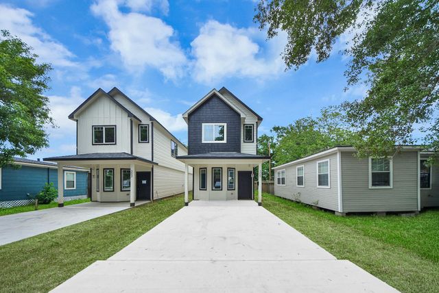 303 S Utah Street, La Porte, TX 77571