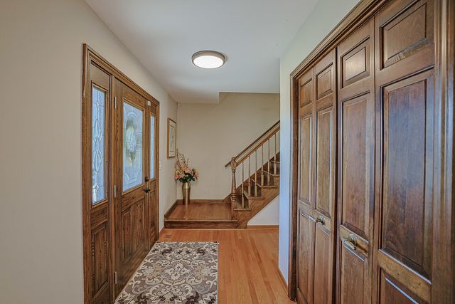 1130 N Thatcher Lane, Addison, IL 60101