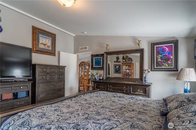 7358 Blue Goose Road NE, Moses Lake, WA 98837