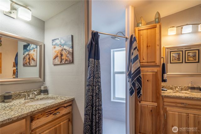 7358 Blue Goose Road NE, Moses Lake, WA 98837