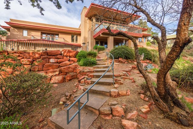 115 MERRY GO ROUND ROCK Road, Sedona, AZ 86351