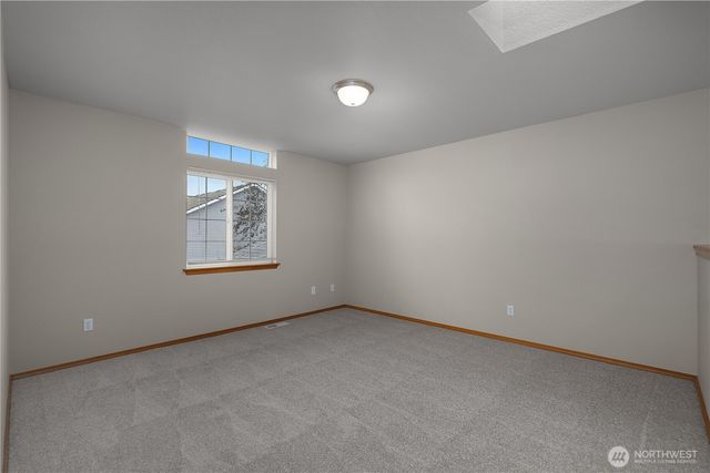4736 Kapalea Way SE, Lacey, WA 98503
