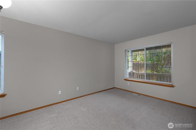 4736 Kapalea Way SE, Lacey, WA 98503