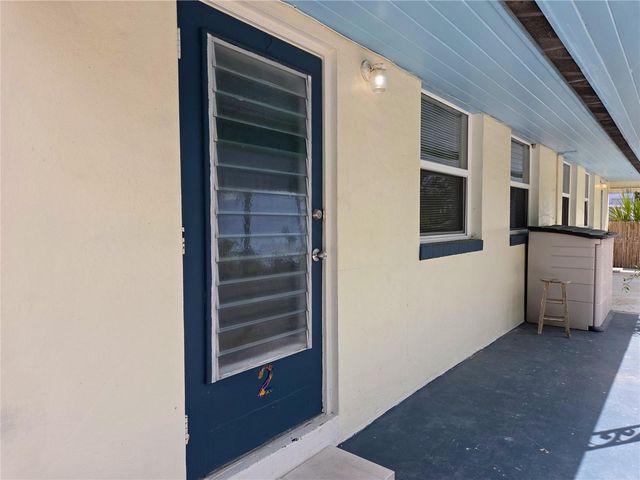 6931 HIBISCUS AVENUE S 2B, South Pasadena, FL 33707