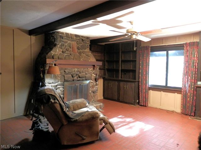 10200 Mayfield Road, Chesterland, OH 44026