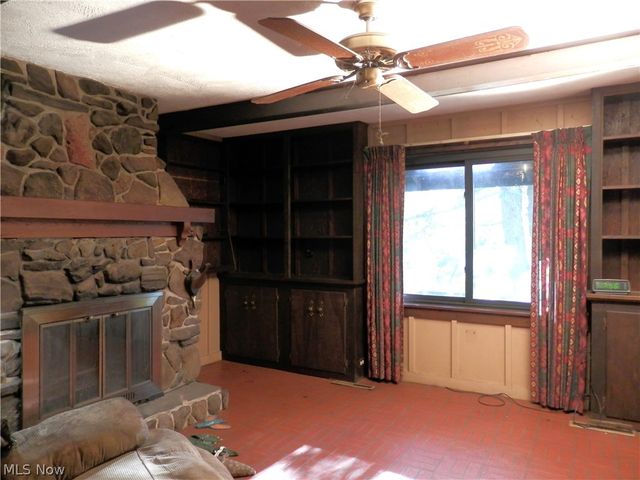 10200 Mayfield Road, Chesterland, OH 44026