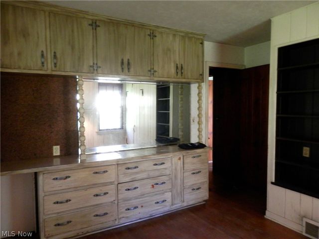 10200 Mayfield Road, Chesterland, OH 44026