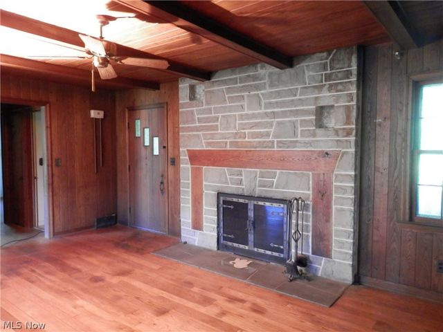 10200 Mayfield Road, Chesterland, OH 44026