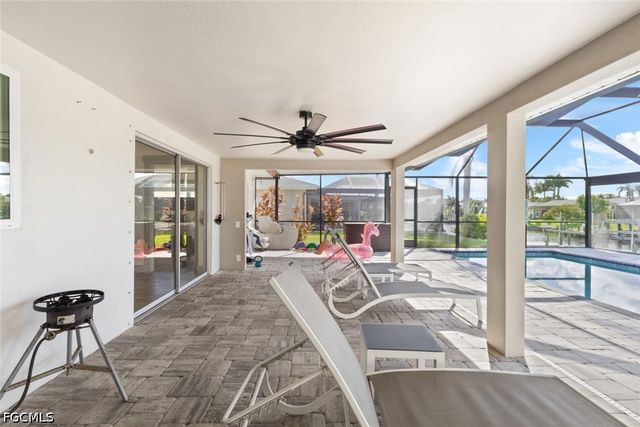 2232 SE 27th ST, Cape Coral, FL 33904