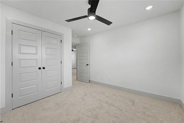 6802 SW Orange Avenue, Bentonville, AR 72713