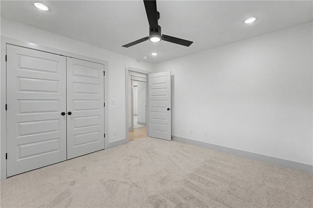 6802 SW Orange Avenue, Bentonville, AR 72713