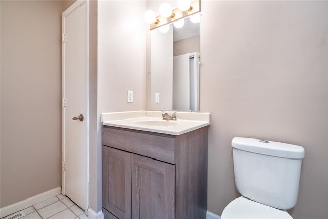 2618 SE 18th Court, Des Moines, IA 50320