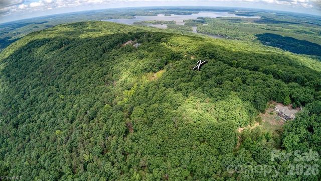 1616 Sierra Trace Road, Denton, NC 27239