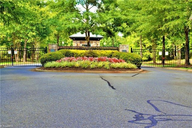 1616 Sierra Trace Road, Denton, NC 27239
