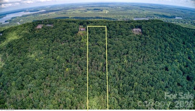 1616 Sierra Trace Road, Denton, NC 27239