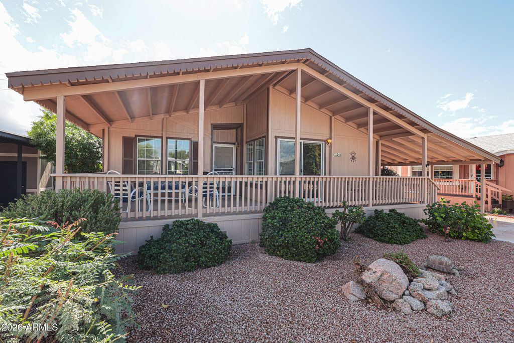 3901 E PINNACLE PEAK Road 246, Phoenix, AZ 85050 — exterior