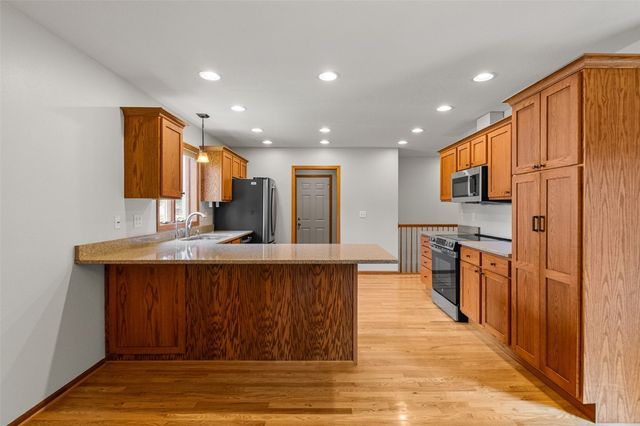 38 Durango Place, Iowa City, IA 52245