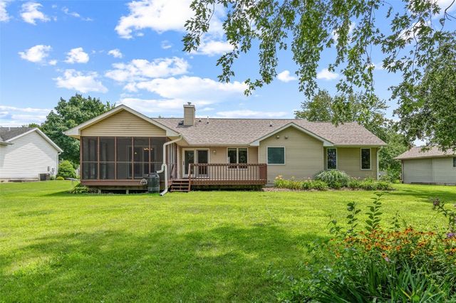 38 Durango Place, Iowa City, IA 52245