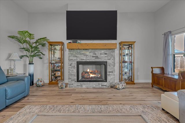 113 E 168th Street S, Glenpool, OK 74033