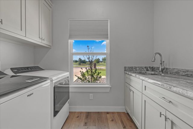 113 E 168th Street S, Glenpool, OK 74033