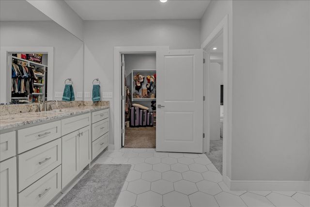 113 E 168th Street S, Glenpool, OK 74033