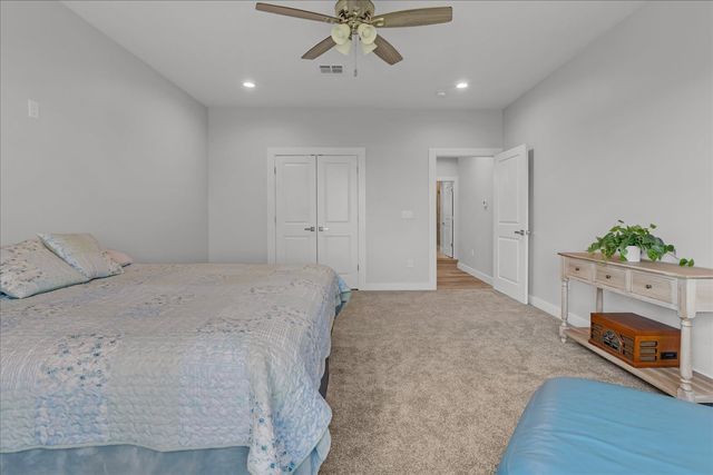 113 E 168th Street S, Glenpool, OK 74033