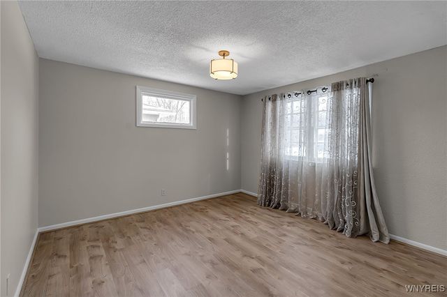 96 Green Terrace, Cheektowaga, NY 14043