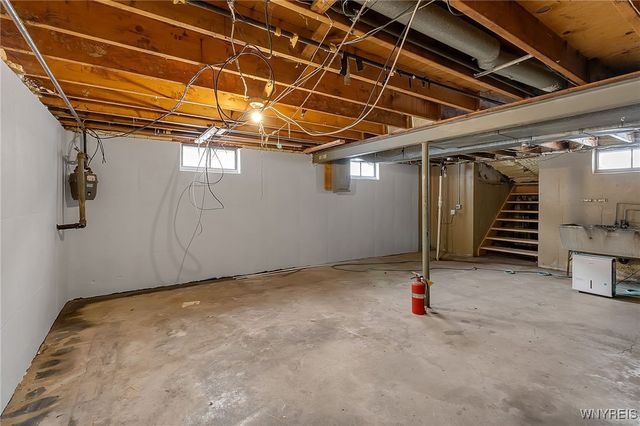 96 Green Terrace, Cheektowaga, NY 14043