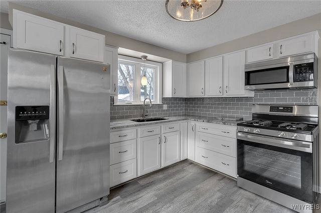 96 Green Terrace, Cheektowaga, NY 14043