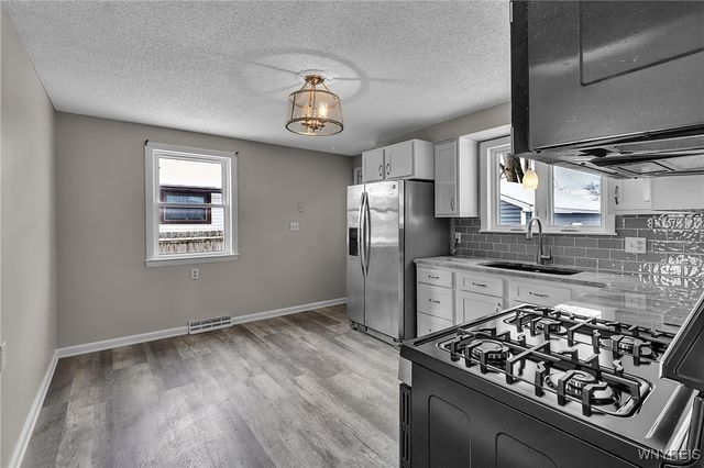 96 Green Terrace, Cheektowaga, NY 14043