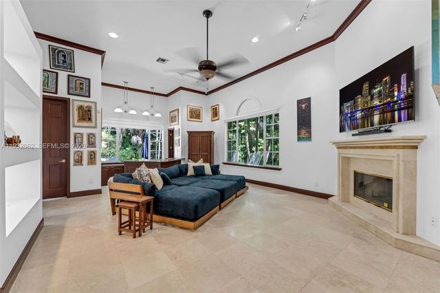 11825 S Mitchell Manor Circle, Pinecrest, FL 33156