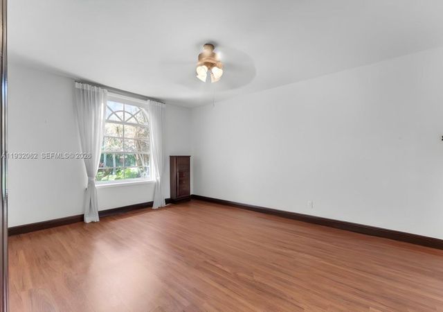 11825 S Mitchell Manor Circle, Pinecrest, FL 33156
