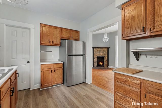 735 Paris Avenue SE, Grand Rapids, MI 49503