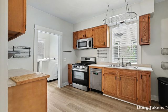 735 Paris Avenue SE, Grand Rapids, MI 49503
