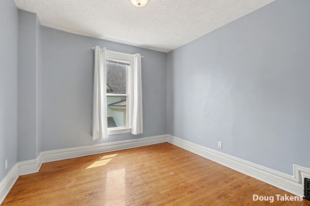 735 Paris Avenue SE, Grand Rapids, MI 49503