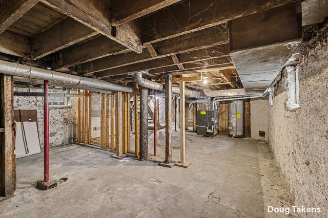 735 Paris Avenue SE, Grand Rapids, MI 49503