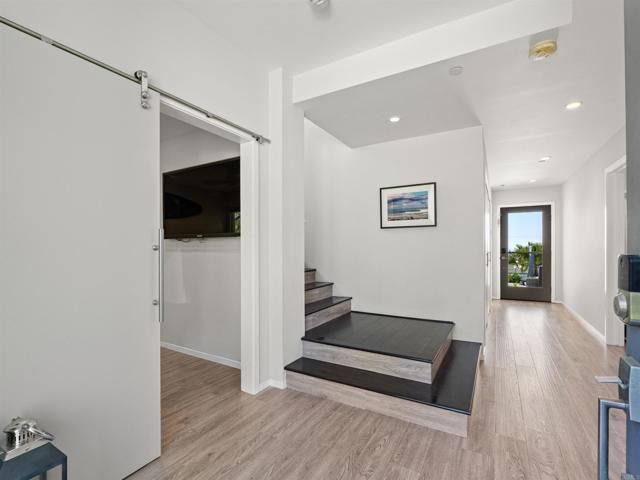 1044 Arcadia Rd, Encinitas, CA 92024