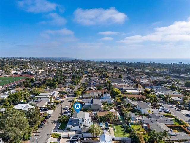 1044 Arcadia Rd, Encinitas, CA 92024