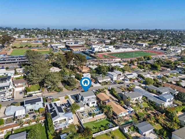 1044 Arcadia Rd, Encinitas, CA 92024