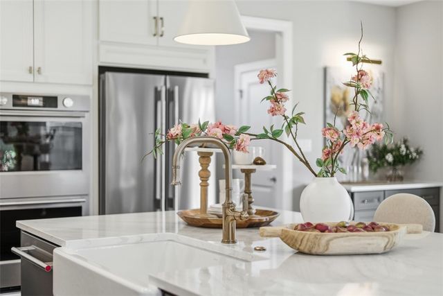 5002 Azalea Drive, Mc Donald, PA 15057